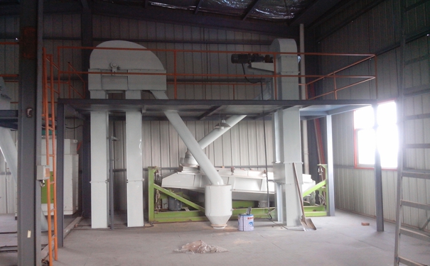 生產(chǎn)飼料機(jī)械