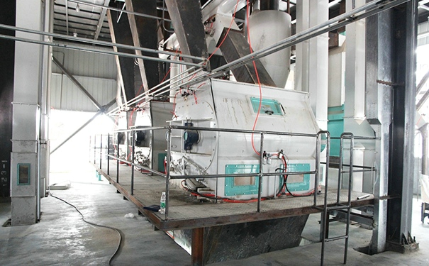 飼料生產(chǎn)線設(shè)備價(jià)格多少?其在冬季使用前最好先對(duì)其進(jìn)行預(yù)熱