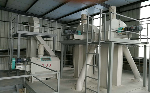 飼料設(shè)備價(jià)格多少錢?其在日常操作中應(yīng)該注意的四個因素是什么?