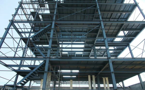 預混飼料機組一臺多少錢?其在飼料生產中具有重要作用